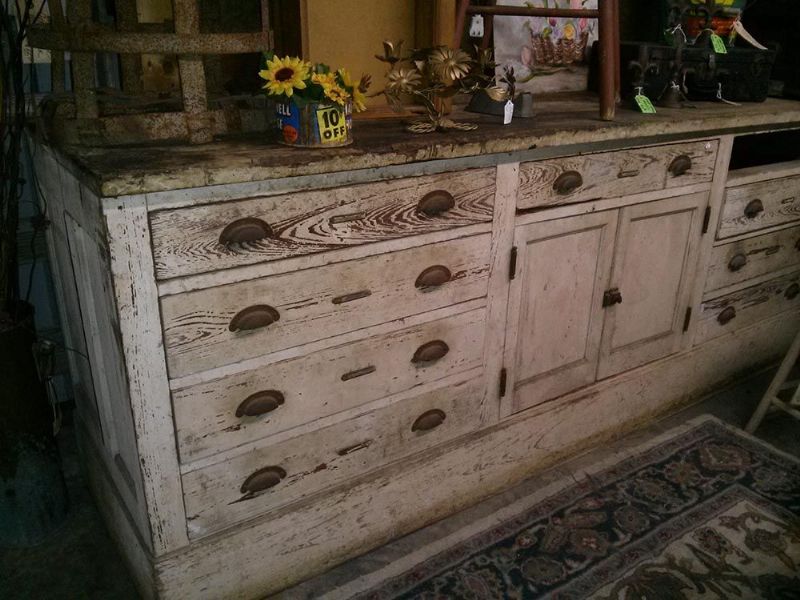 Unique Finds Antiques Takes Mike's Furniture – Developing Lafayette