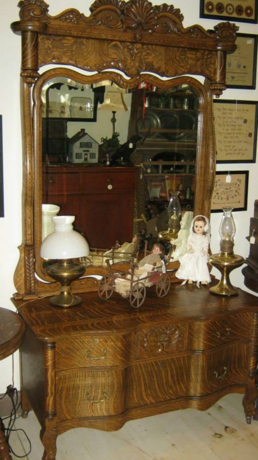 Photo Exquisite Tiger Oak Dresser Definitely The Best In Shop