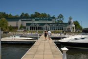 Lake Martin&nbsp;Arriving at River North