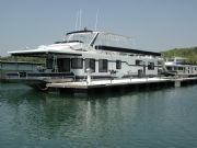 Norris Lake&nbsp;Houseboat on Norris Lake