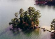 Lake Martin&nbsp;Neptune Island