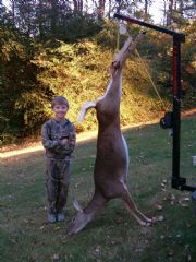Weiss Lake&nbsp;7 yr old grandson 1st buck