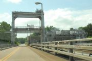 Wheeler Lake&nbsp;Wheeler Dam Gate Crane